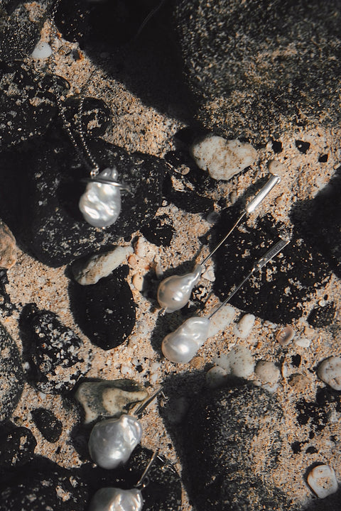 AMANITA long earrings