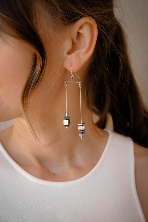 METROPOLIS earrings