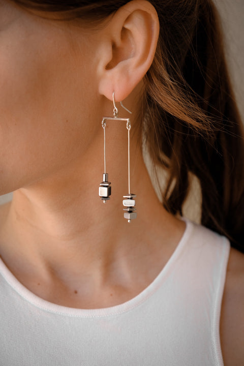 METROPOLIS earrings